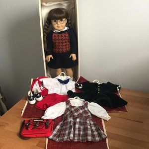 RETIRED!! Molly McIntire Pleasant Company Doll